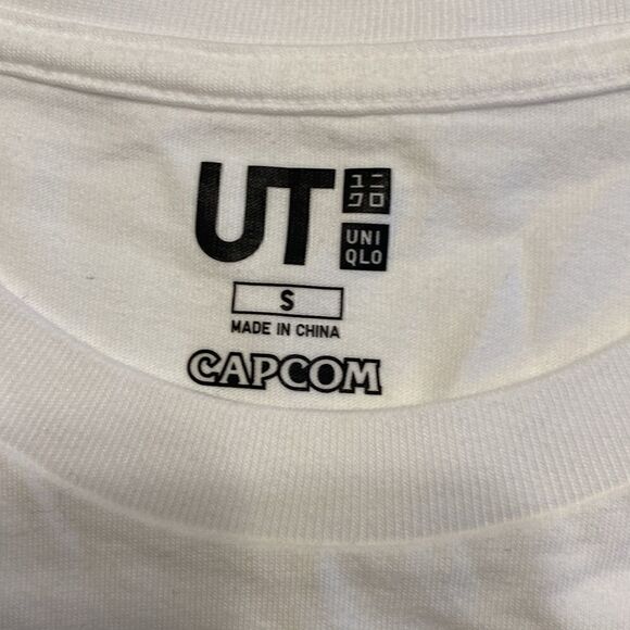 NWT Uniqlo Street Fighter Ryu White T-Shirt Size Small - Picture 8 of 8